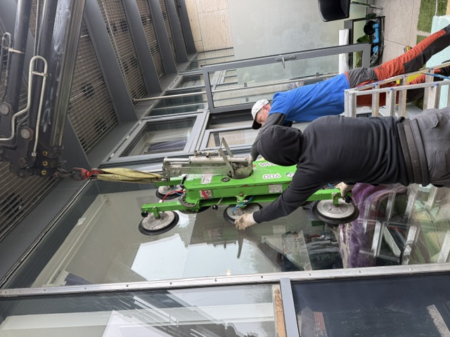 About Pinner Glazing